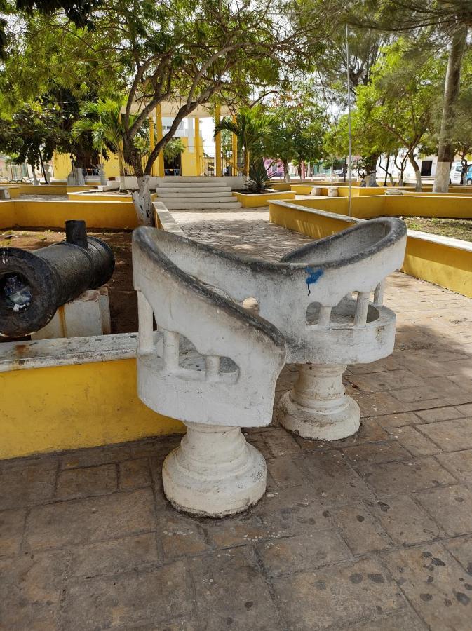 La Casona De Sisal Hotel Exterior photo
